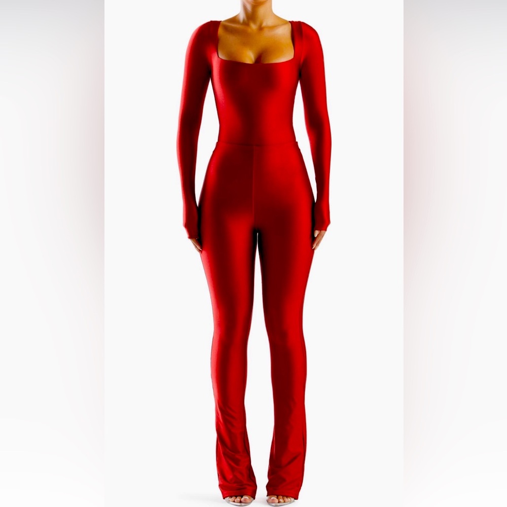 Naked Wardrobe Pants Set